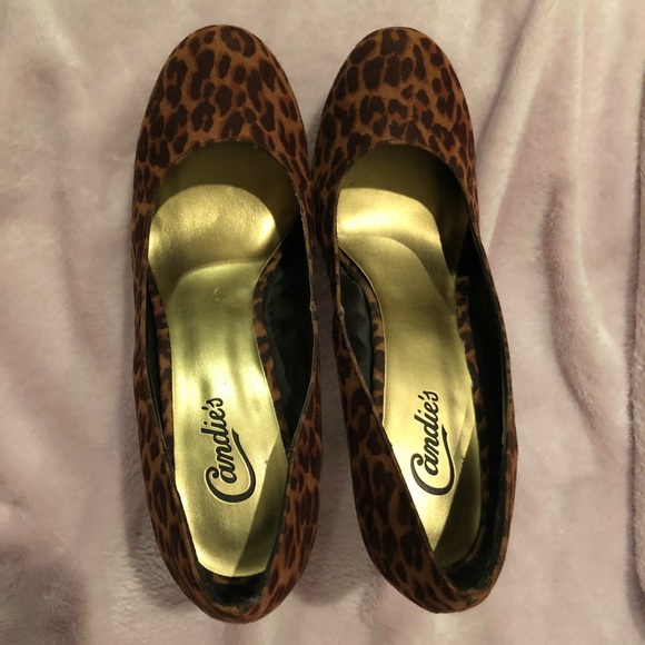 Candies Cheetah Platform Heels - Picture 6 of 8